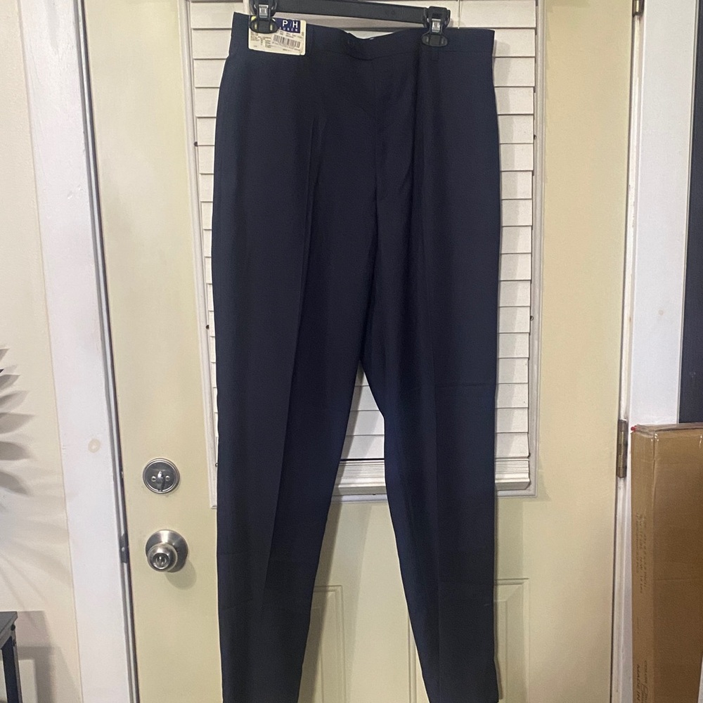 Men's Navy Ralph Lauren Dress Pants Tailored Straight Leg dress pants.
